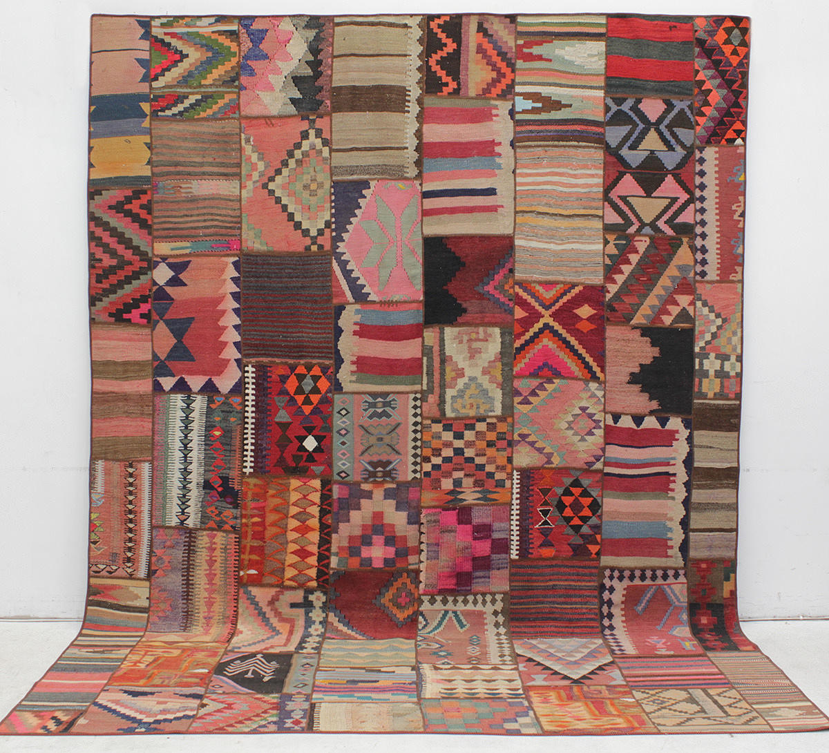MATTA, Patchwork, Kelim, 400 x 300 cm.