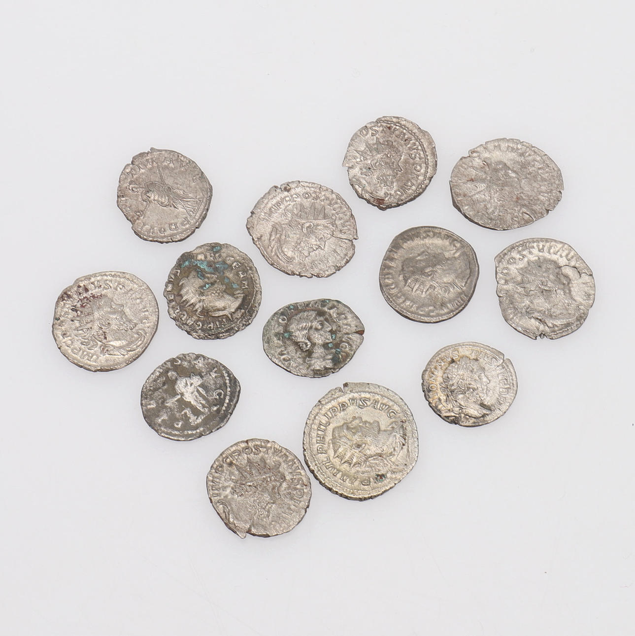 SILVERMYNT, 13 st. Kejsardömet Rom ca. 250 e.kr.