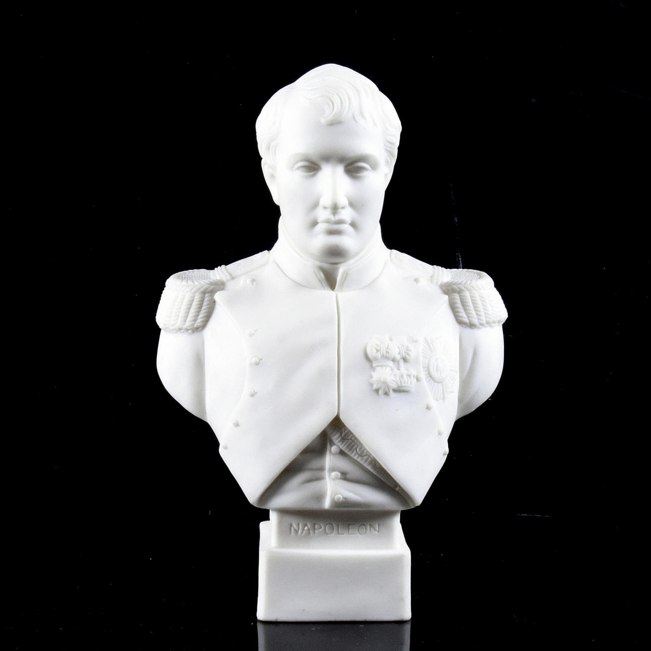 FIGURIN, parian, "Napoleon".
