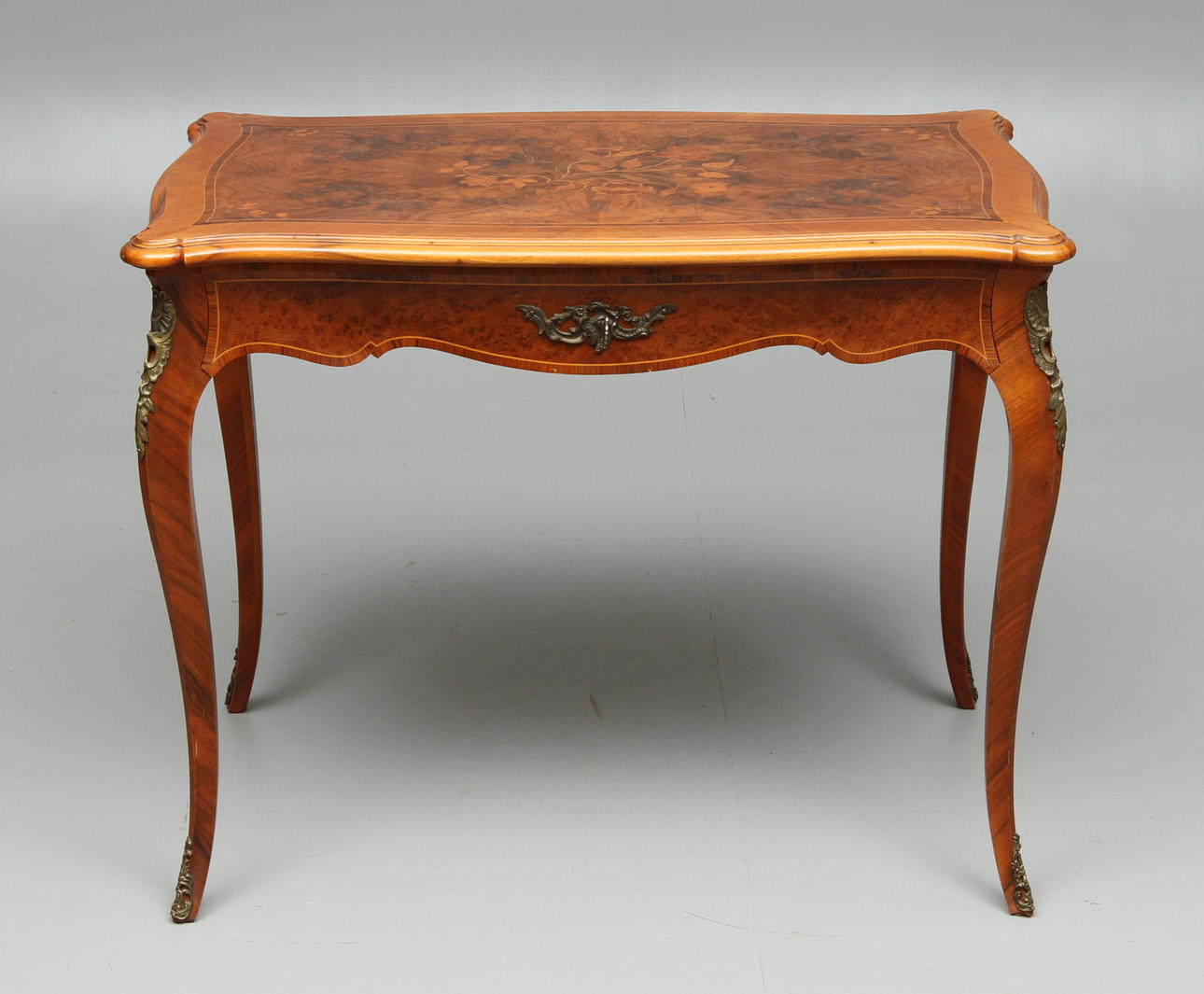 DAMSKRIVBORD, Louis XV-stil, intarsia, 1900-tal.