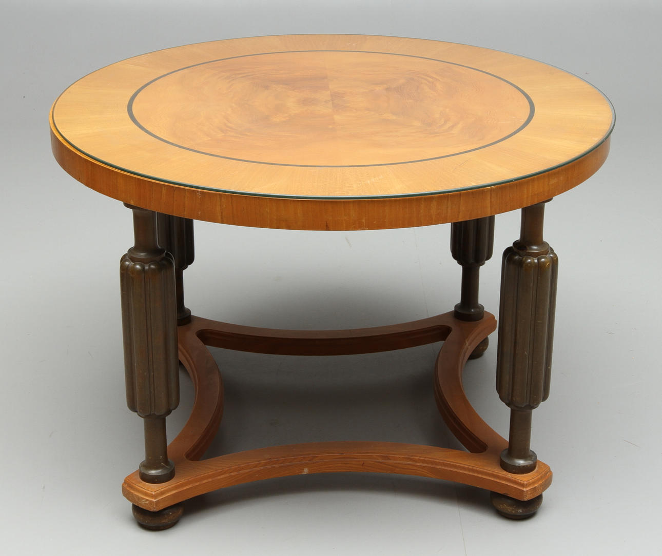 SOFFBORD, funkis, 1900-talets första hälft.