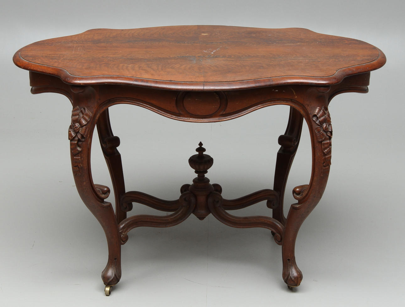 SALONGSBORD, nyrokoko, 1800-tal.