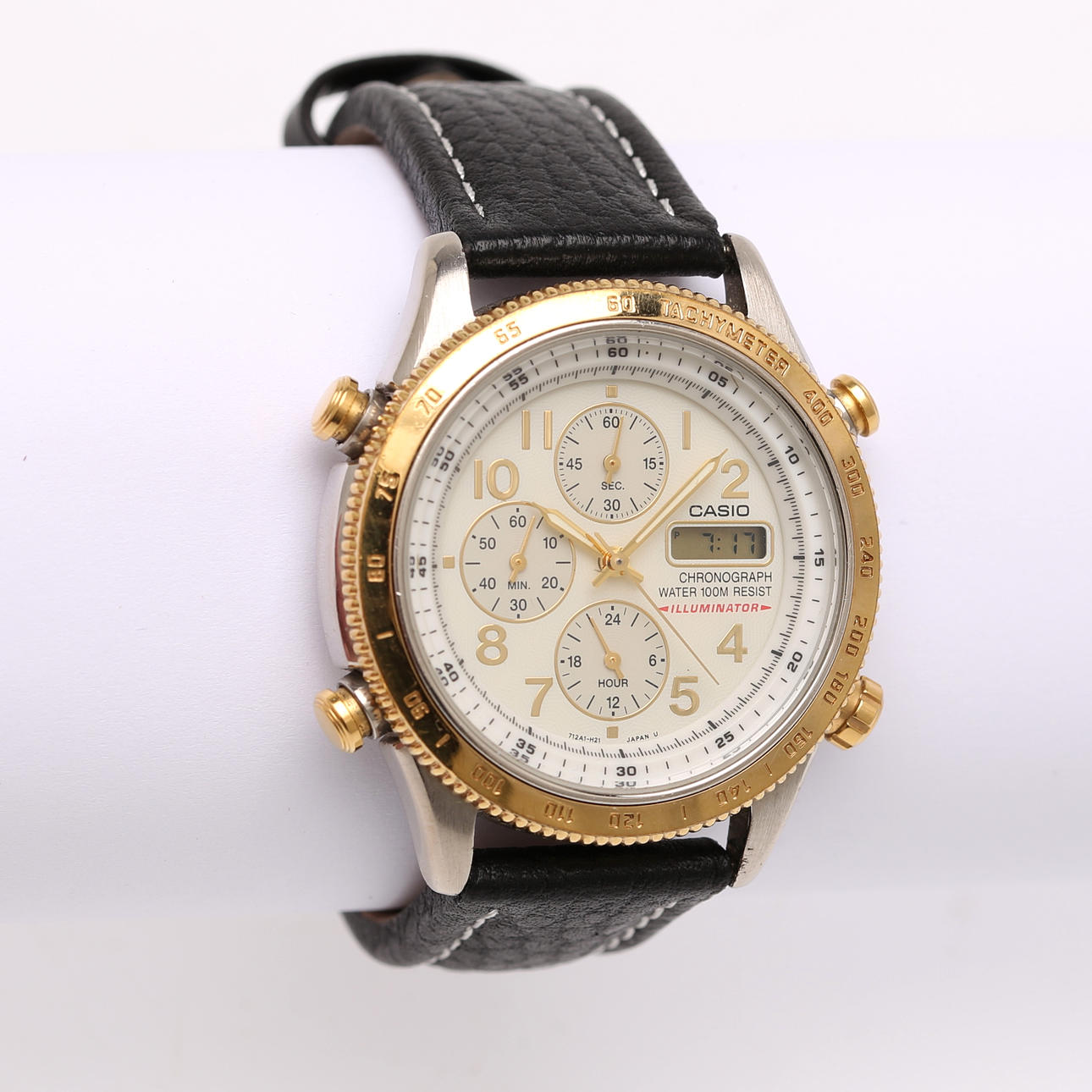 CASIO CHRONOGRAPH ILLUMINATOR, MWA-810, quartz, 1990s.