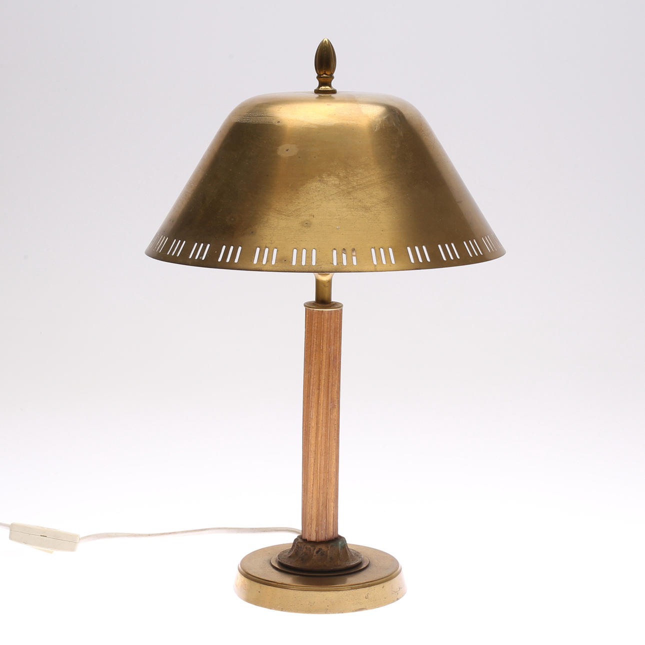 BORDSLAMPA, 1900-talets mitt.