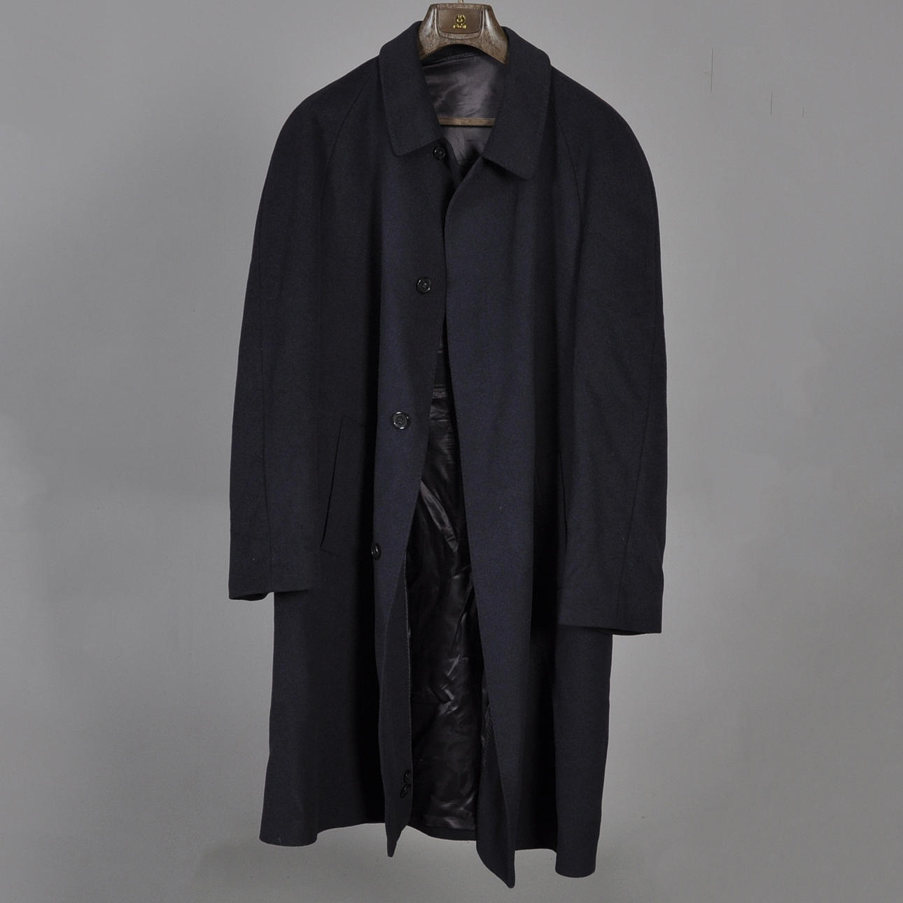 ROCK CASHMERE. Herrer, Odermark, str. 60.