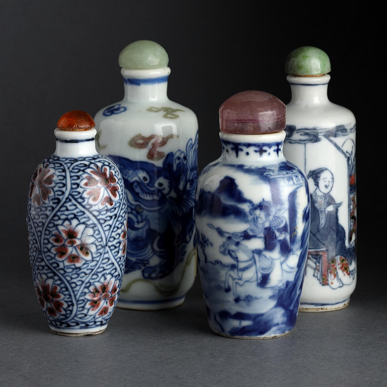 SNUSFLASKOR, 4 st., porslin, Kina, Qing, 1800-tal.