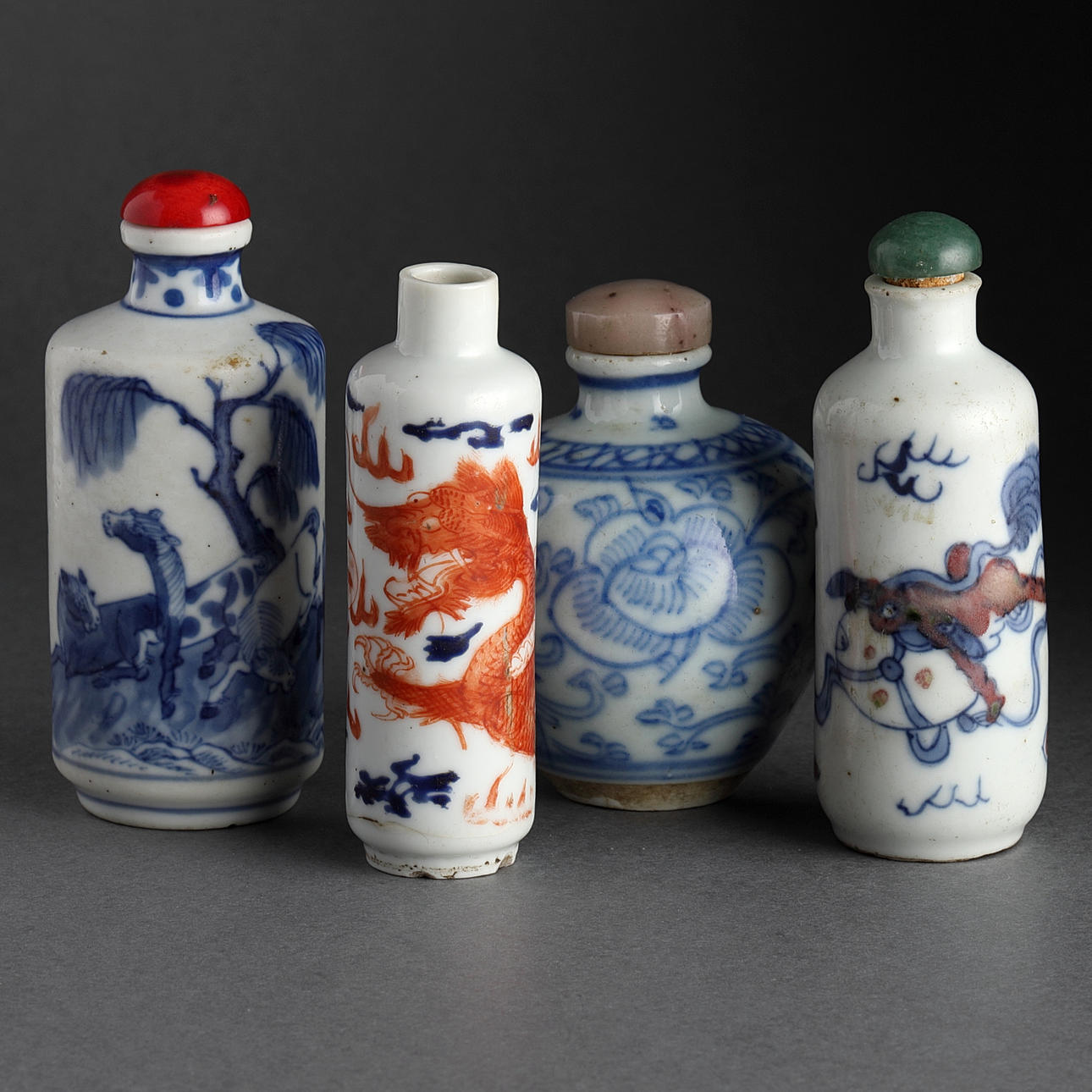 SNUSFLASKOR, 4 st., porslin, Kina, Qing, 1800-tal.