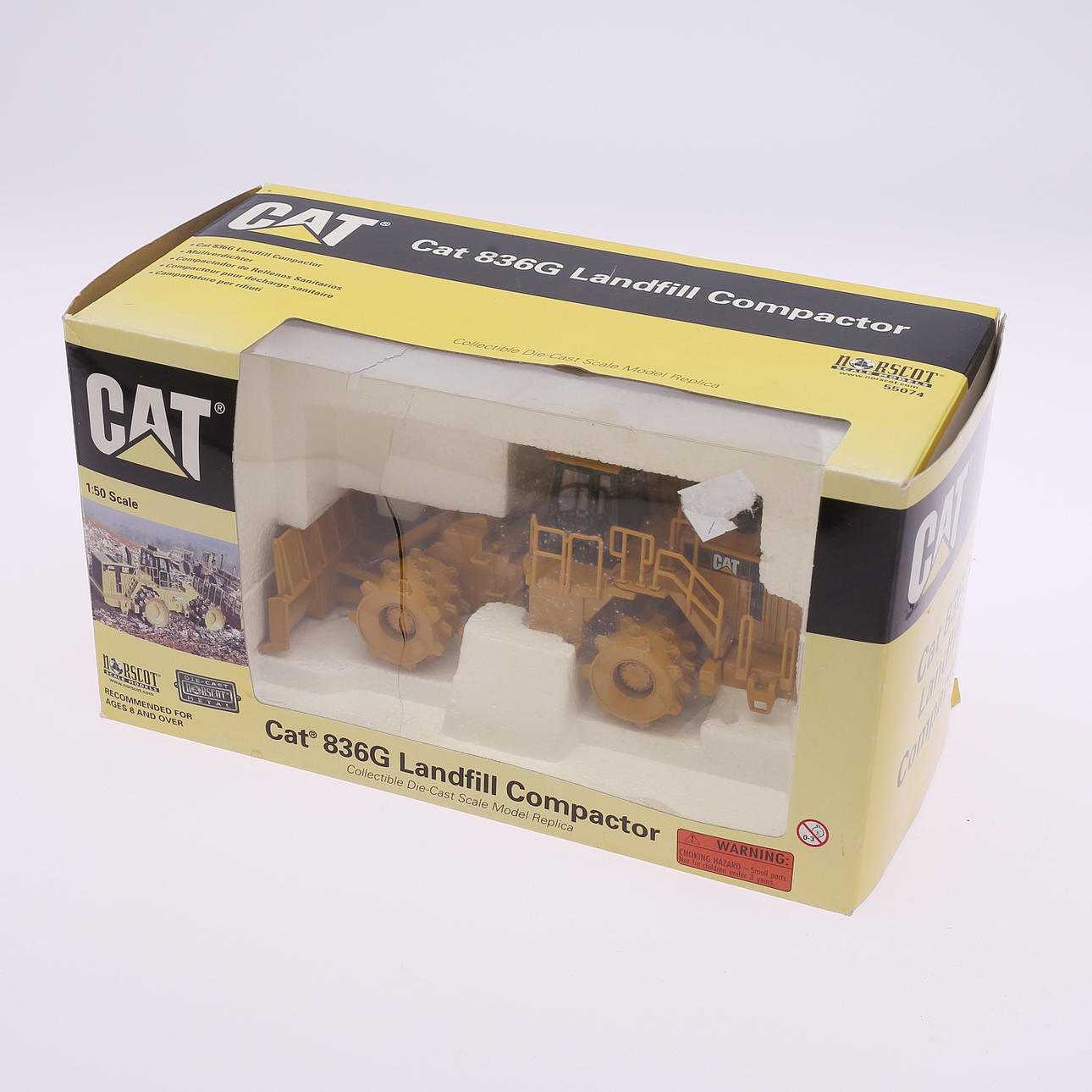 SAMLARFORDON, entreprenadmaskin 836G, CAT.