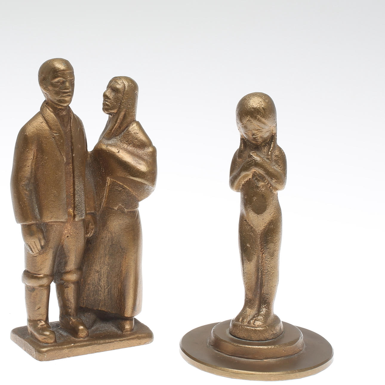 SKULPTURER, 2 st. brons. Osignerade.