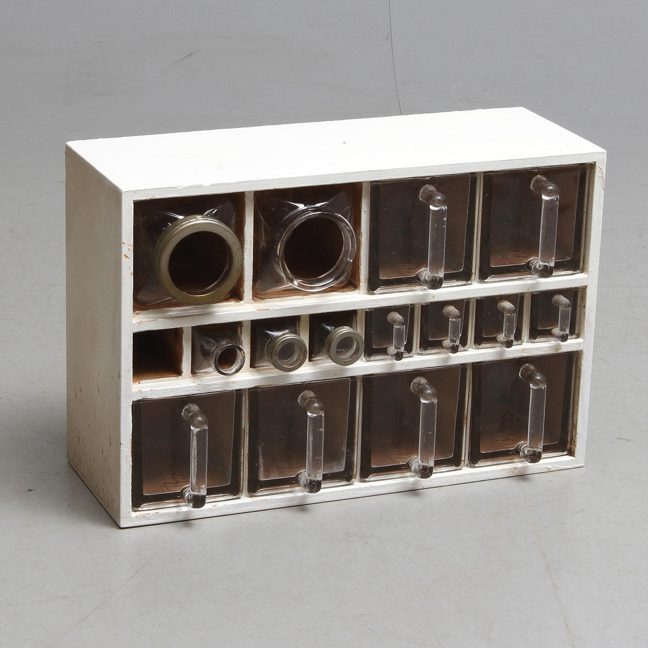 KRYDDHYLLA, 1900-talets första hälft.