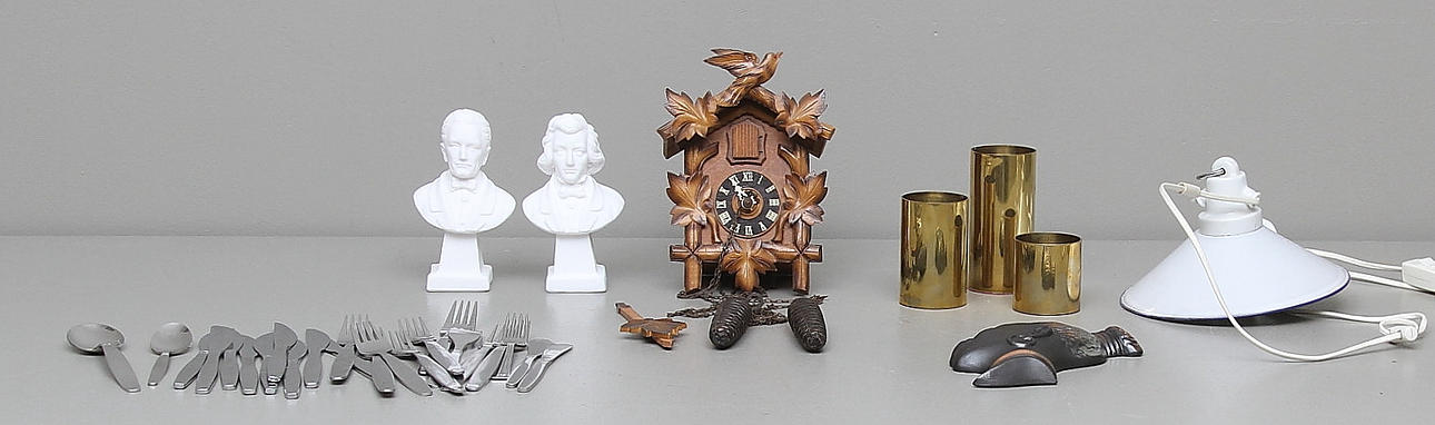 PARTI, bestick, gökur, emaljlampa mm.