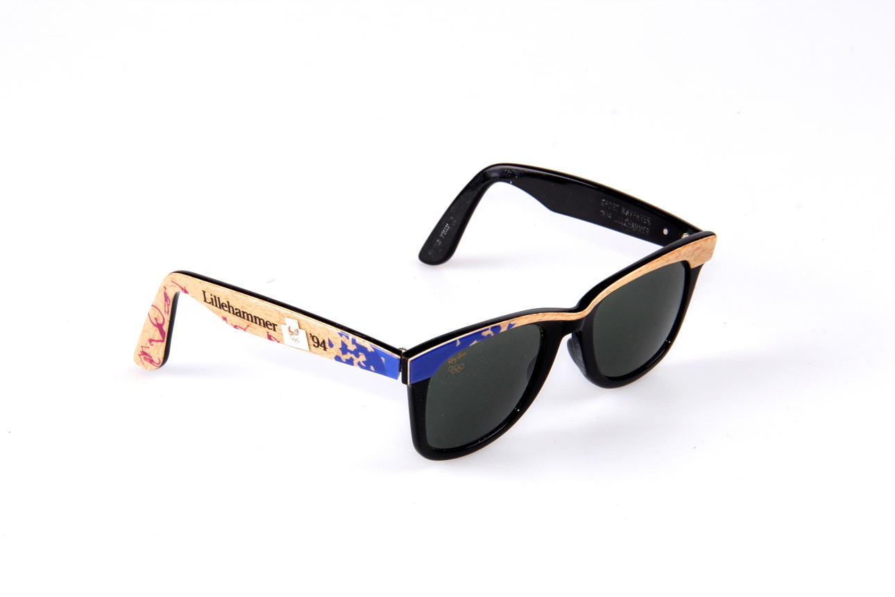 GLASÖGON, Rayban för OS i Lillehammer, 1994.