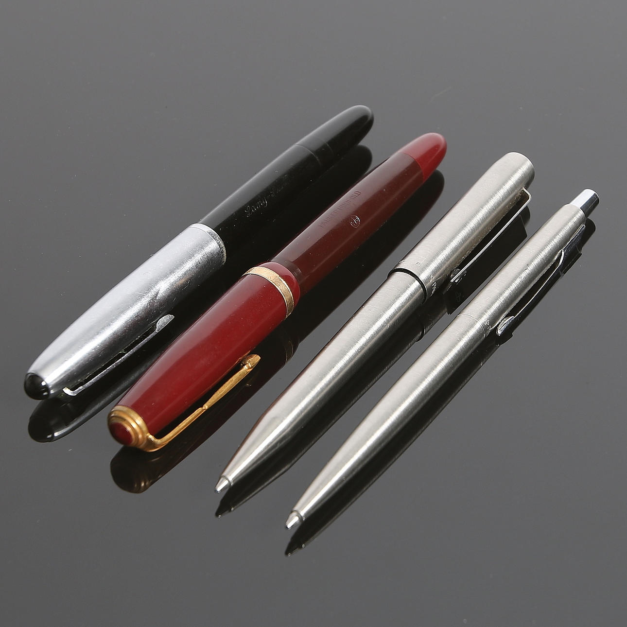 PENNOR, 4 st, 1900-talets sista kvartal.