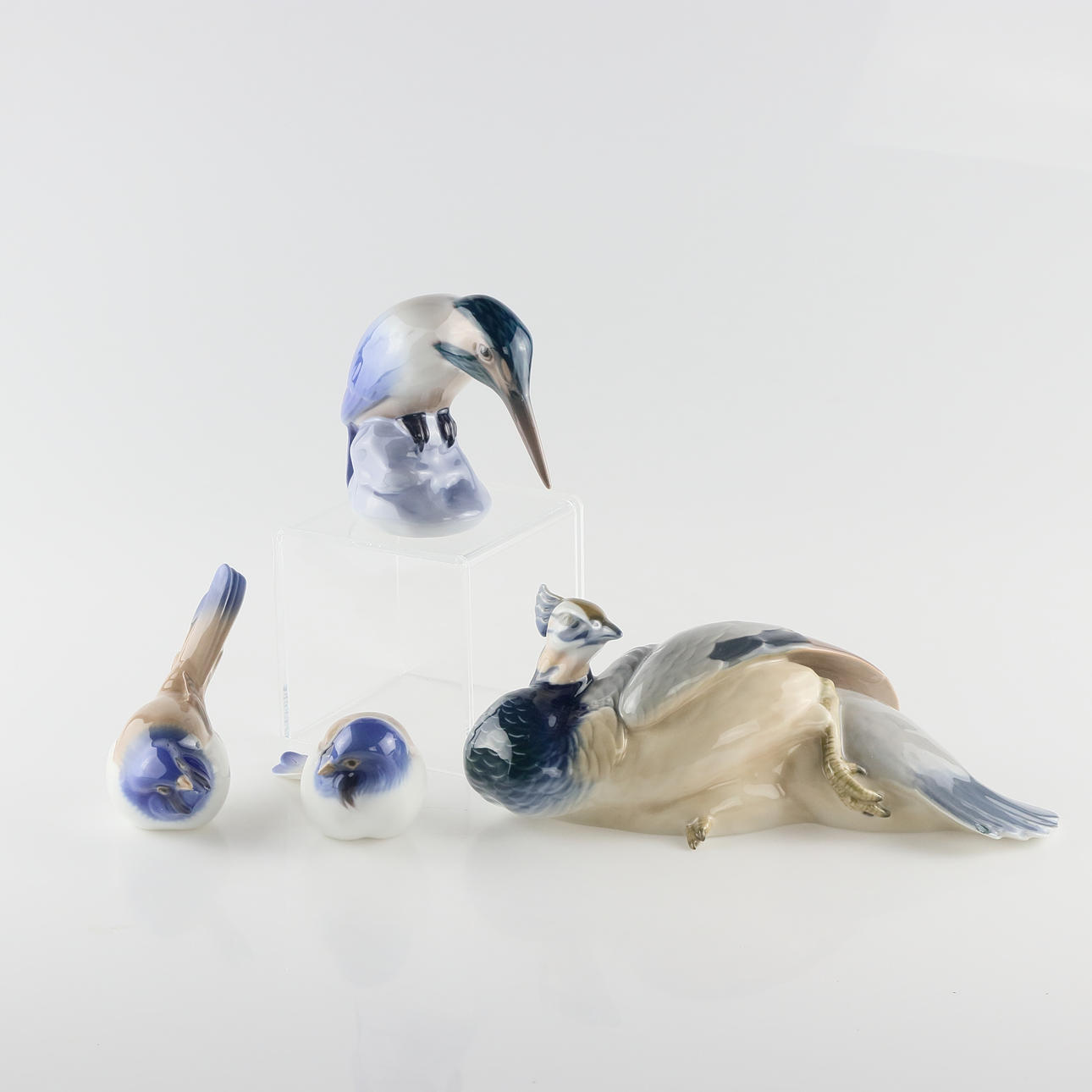 FIGURAS, 4 uds. porcelana, Bing & Grondahl, Dinamarca.