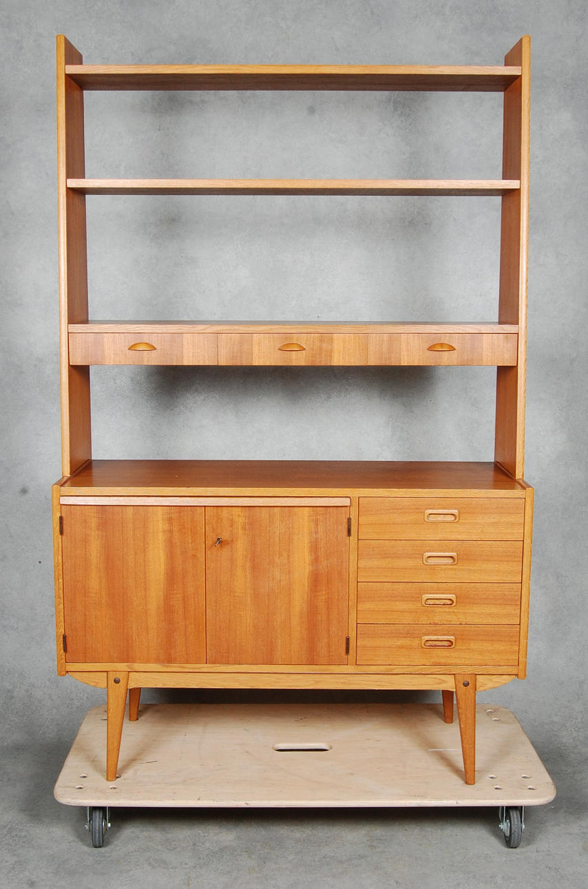 BOKHYLLA, med skrivklaff, AB Möbelindustri Rottne, 1960-tal.