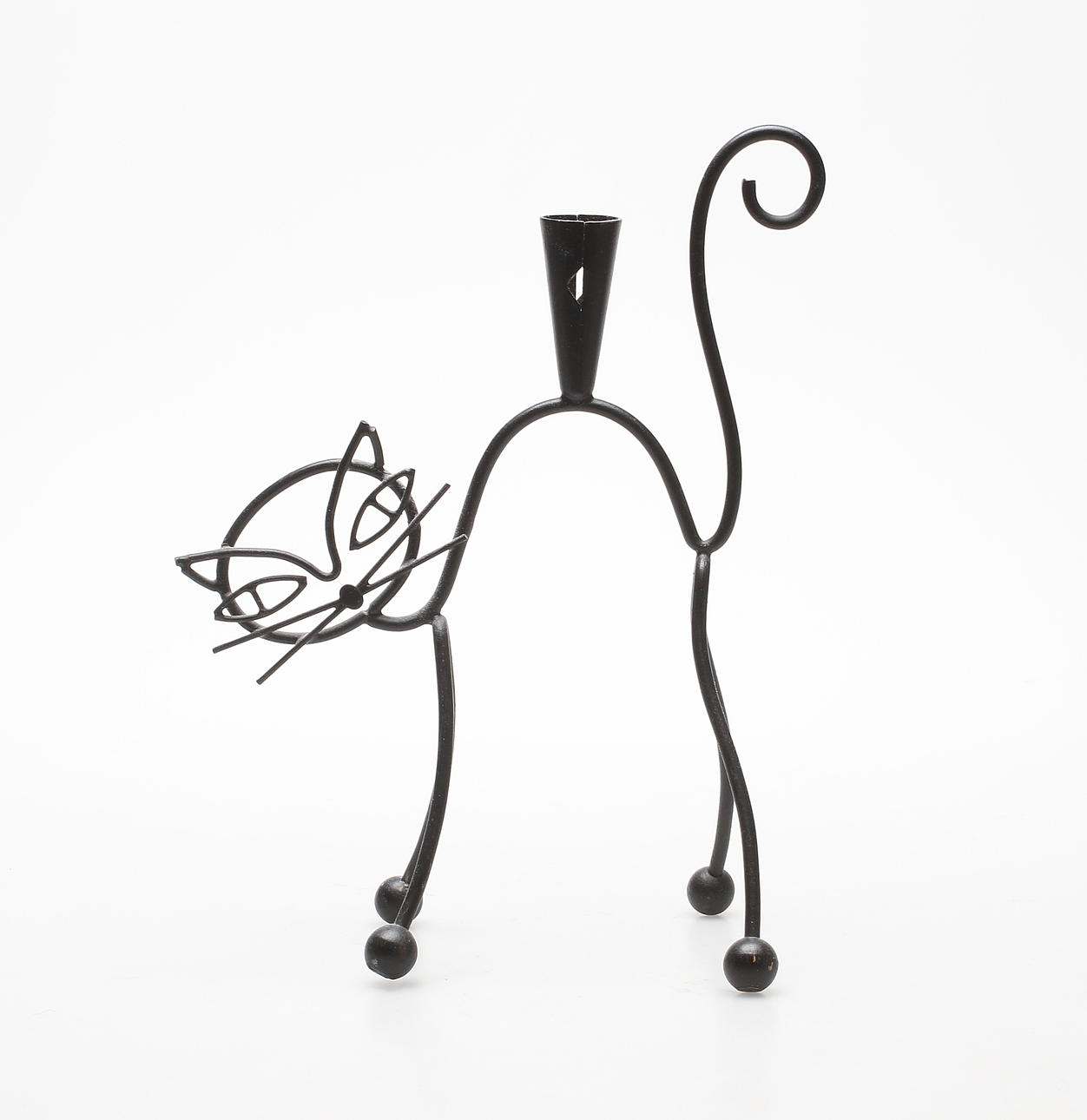 LJUSSTAKE, i form av katt, stringmodell, Gunnar Ander, Ystad Metall, 1950/60-tal.