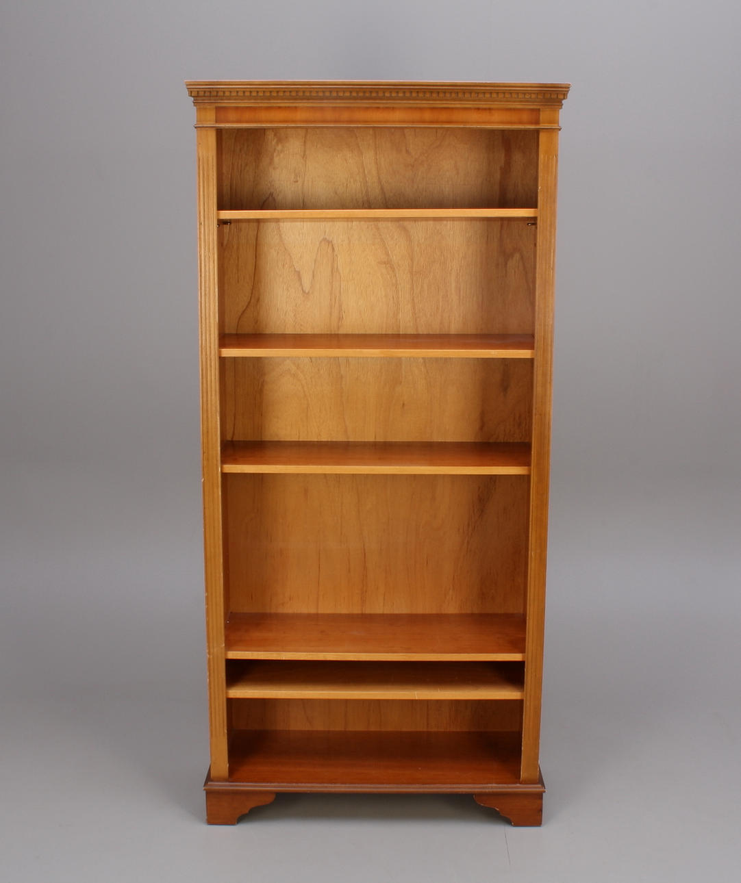 BOKHYLLA, idegran, 1900-talets andra hälft.