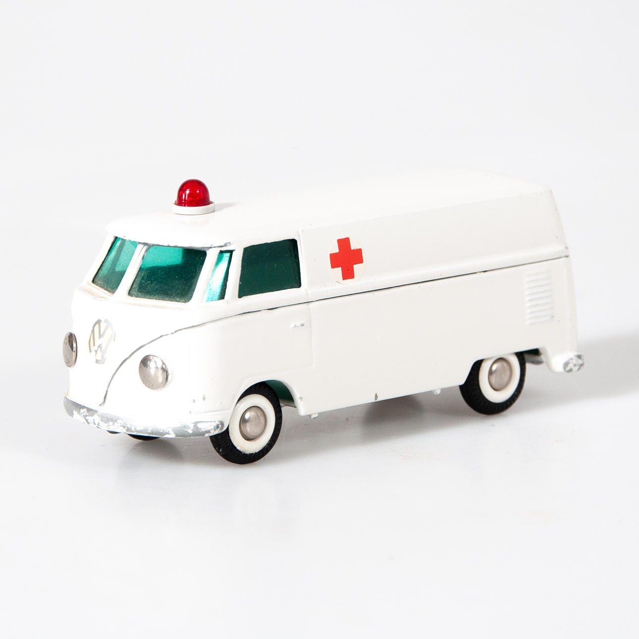 TEKNO, VW Ambulance, no. 405, type 2.