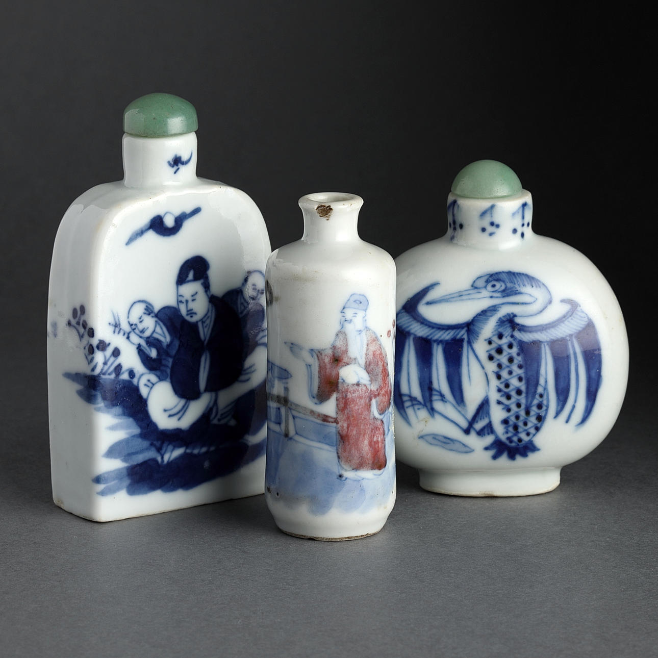 SNUSFLASKOR, 3 st., porslin, Kina, Qing, 1900-tal.