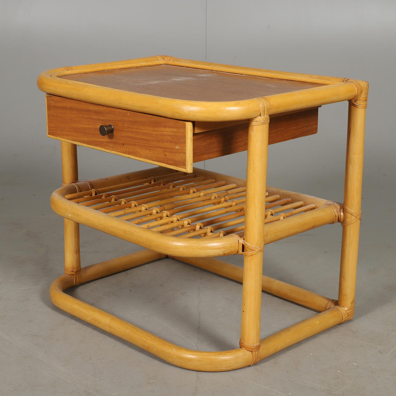 SÄNGBORD, bambu/teak, sent 1900-tal.