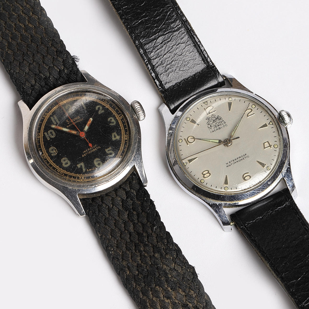 ARMBANDSUR, 2 st., stål, Leijona, Siduna.