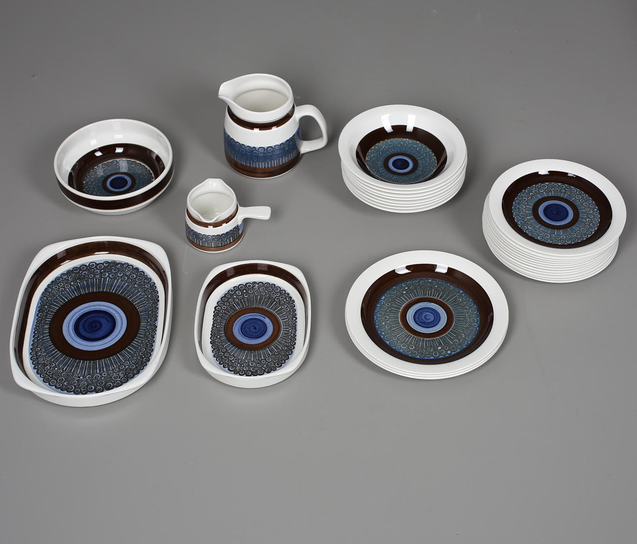 MATSERVIS, 28 delar, Rörstrand, Amanda, 1970-tal.