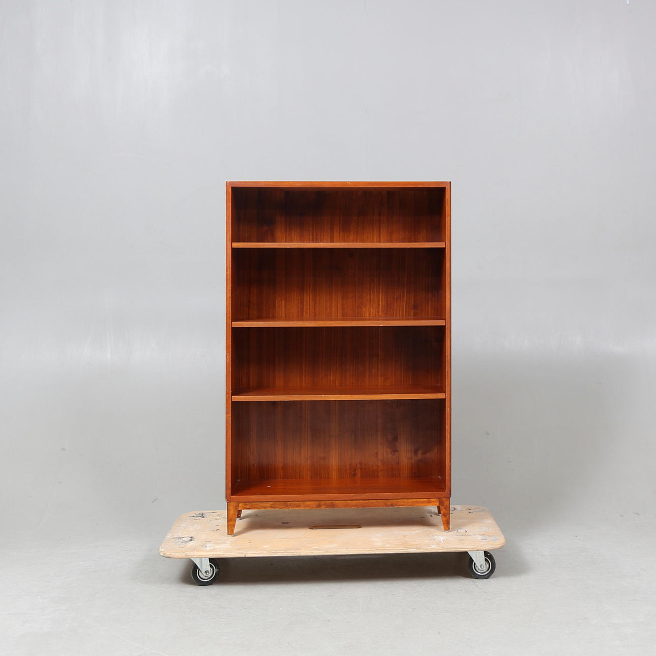 BOOKSHELF, 1940s/50s.