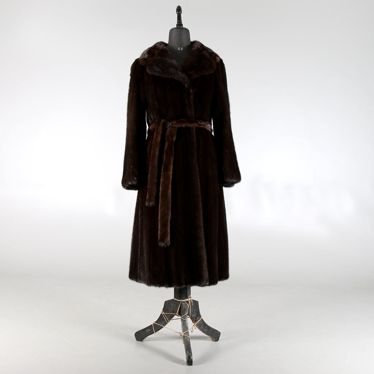 PÄLSKAPPA, Saga Selected Mink.1900-talets andra hälft.