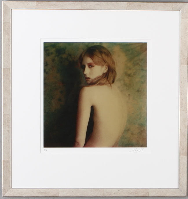 LAMBIS STRATOUDAKIS. "Ida Beauty I". Färgfotografi, Pigment print. Signerat Lambis. 1/7.