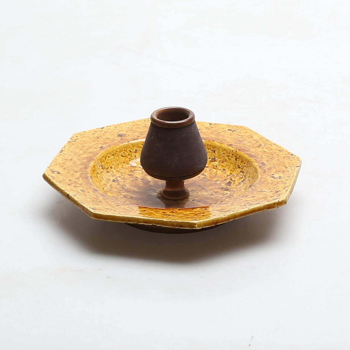 GUNNAR NYLUND. ASKFAT, keramik, Rörstrand, Chamotte, 1900-tal.