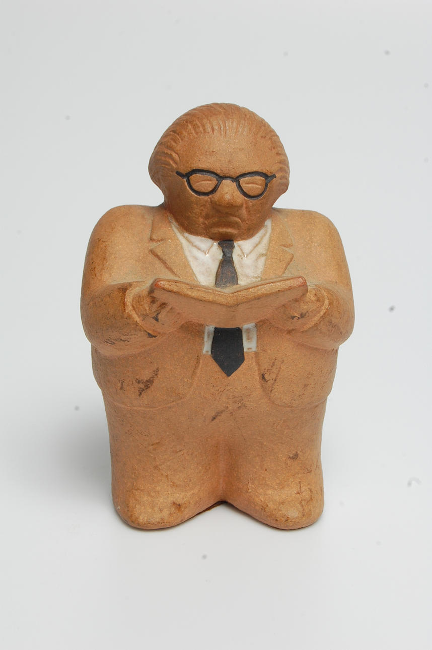 LISA LARSON. sparbössa, " Gunnar Sträng " stengods, Gustavsberg.