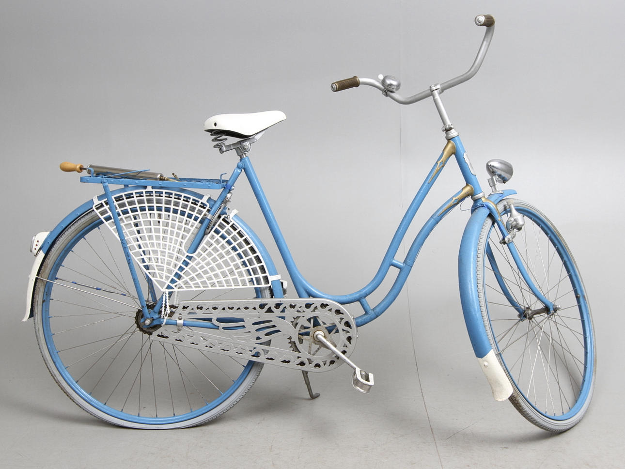 DAMCYKEL, Angantyr, 28", 1950-tal.