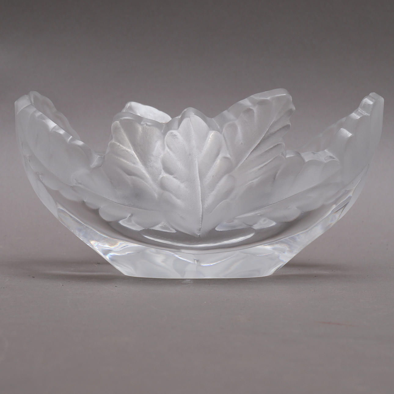 BOWL, crystal, ''Compiegne Jardiniere'', Lalique, signed.