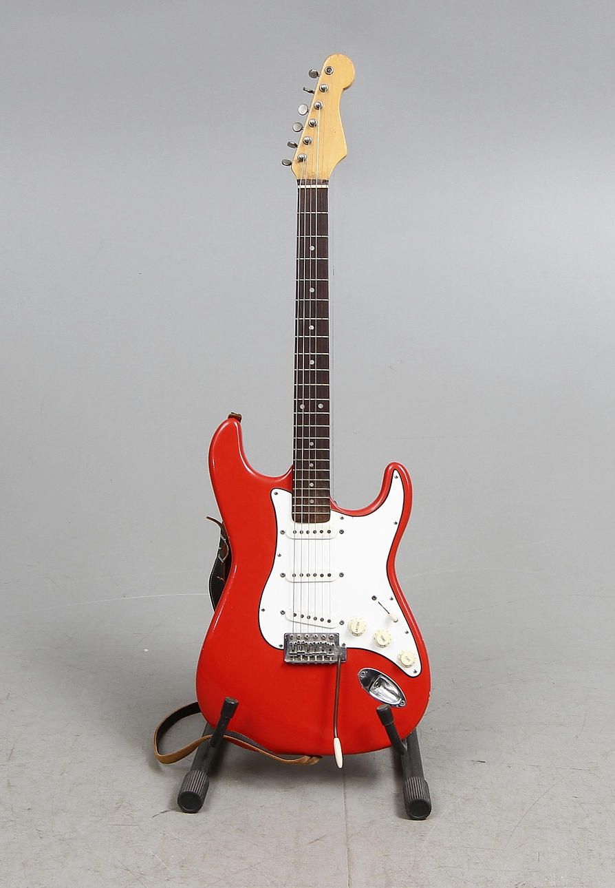 ELGITARR, stämskruvarna märkta Levin, 1900-tal.