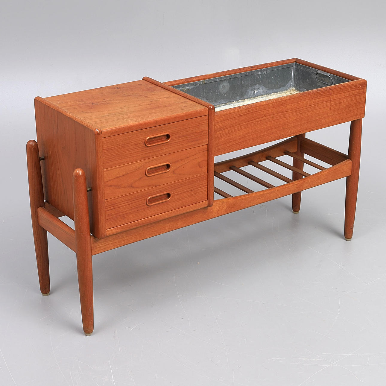 BLOMBORD, 1960-tal, teak.