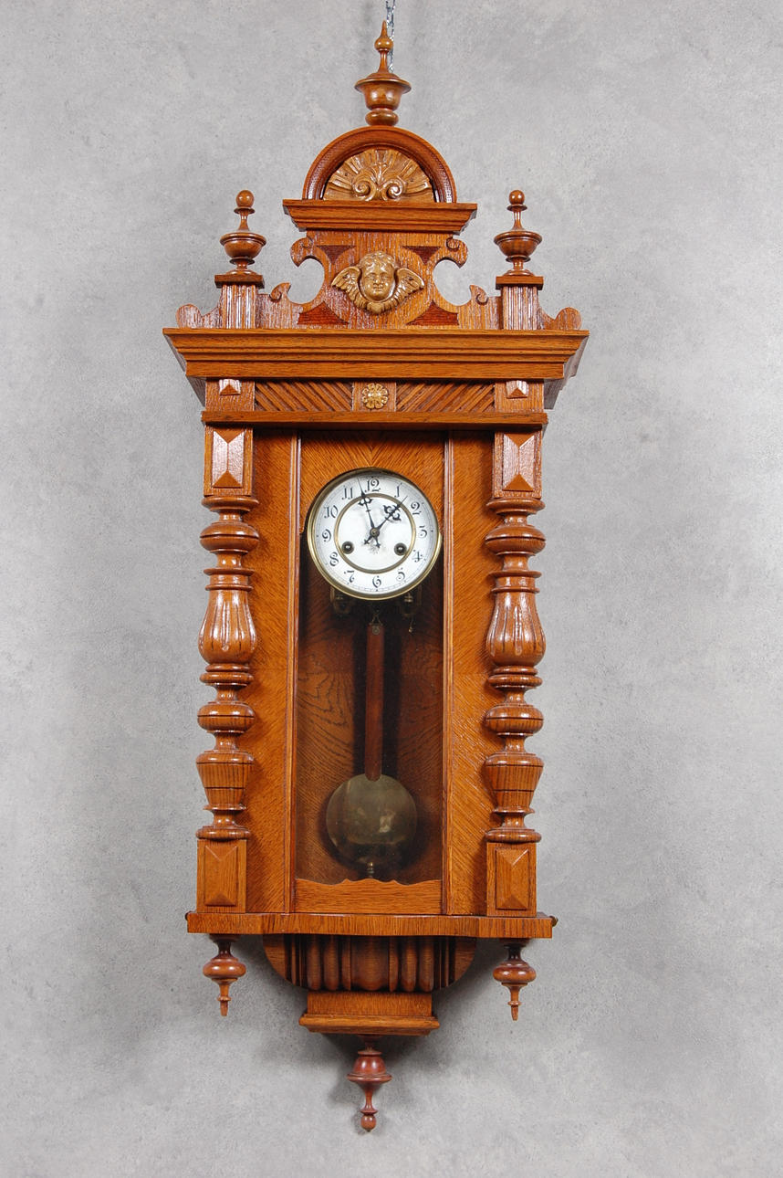 VÄGGUR, Junghans, 1900-talets början.