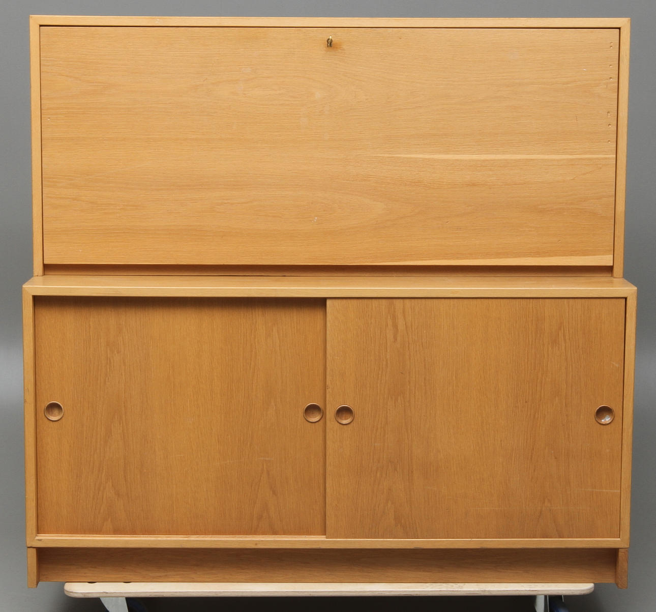 SKÅP, med skrivklaff, Børge Mogensen, Karl Anderssons, 1900-talets andra hälft.