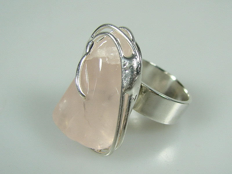 WIGGERS LADIES RING WITH ROSE QUARTZ DENMARK.