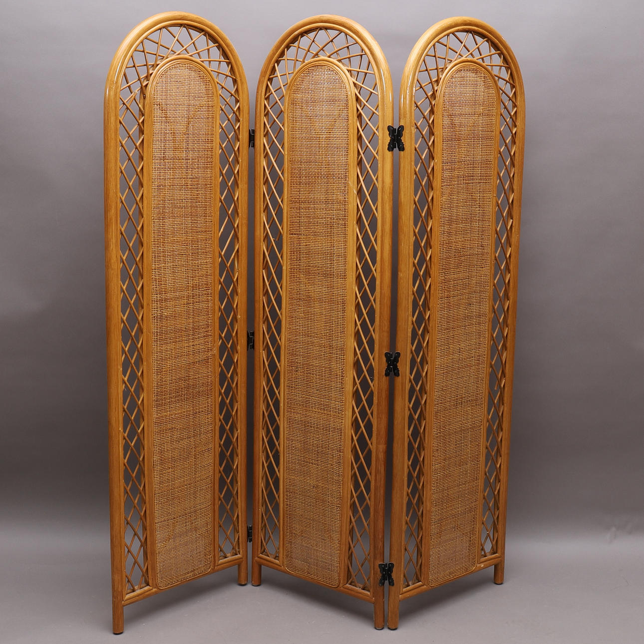 VIKVÄGG/SKÄRMVÄGG, rotting.