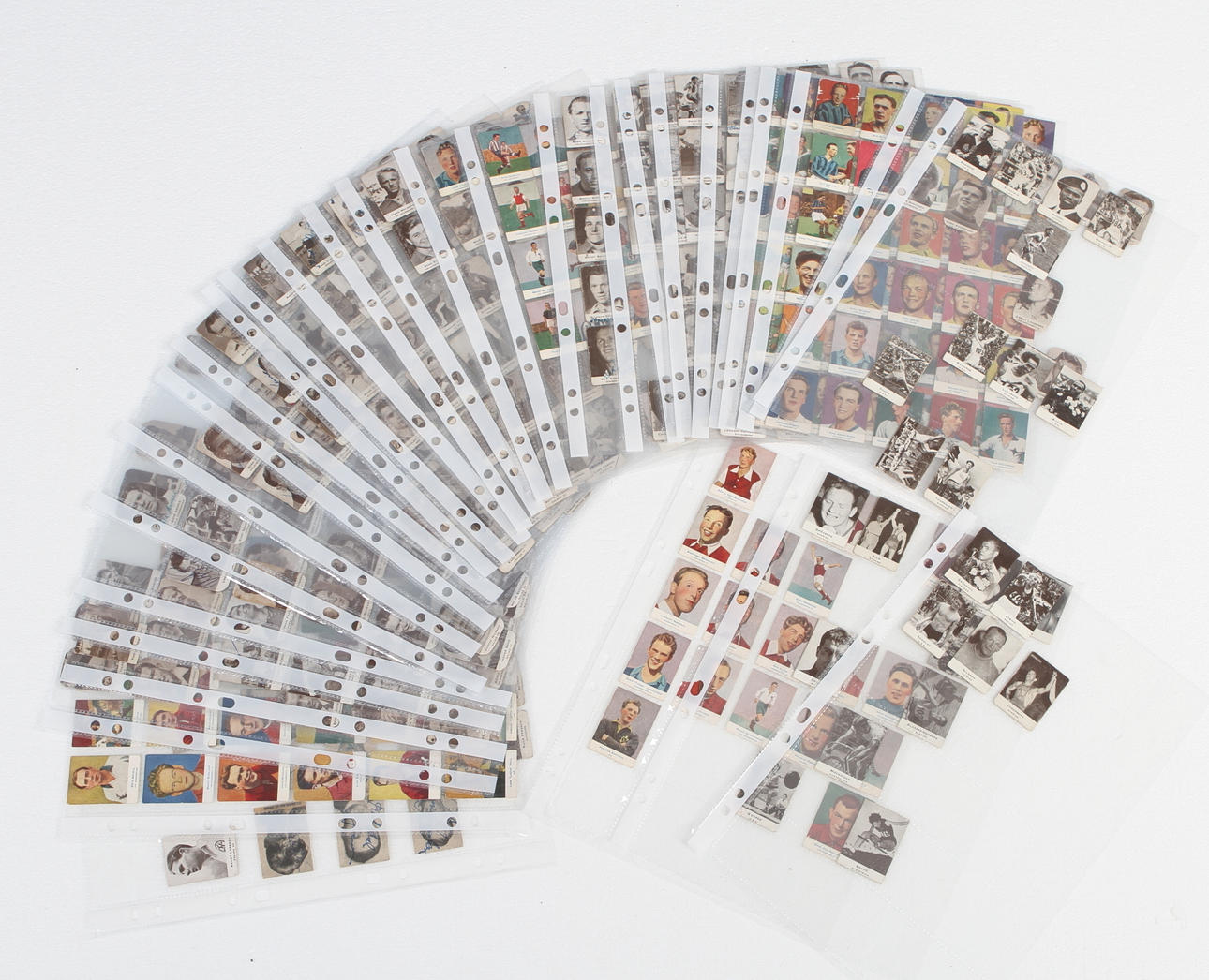 ALFABILDER, ca 530 st, varav ca 100 st med autograf, 1950-tal.