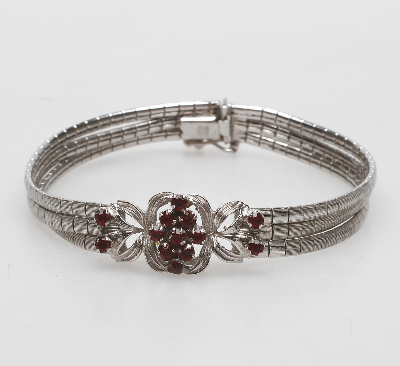 ARMBAND, silver, 1900/2000-tal.