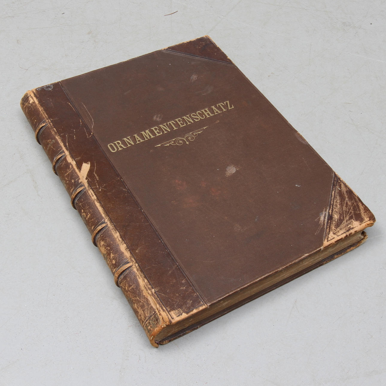 BOK, H. Dolmetsch, Der Ornamentenschatz. Ein Musterbuch stilvoller Ornamente...