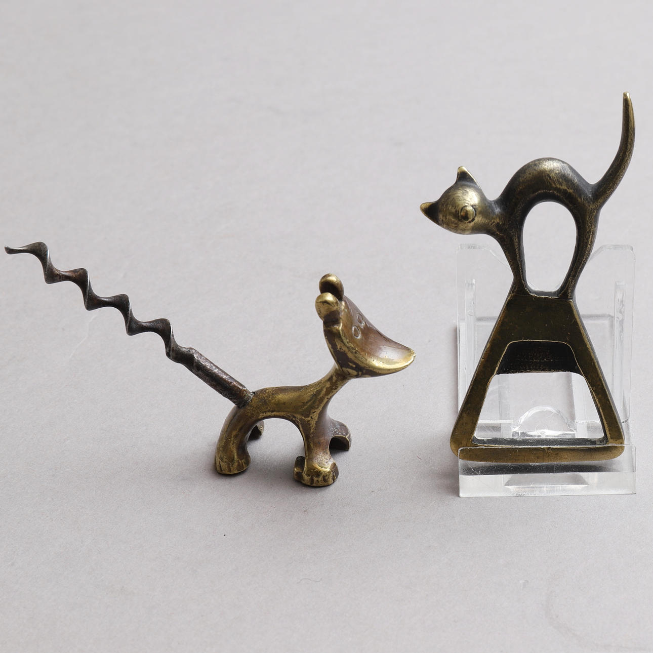 KORKENZIEHER & FLASCHENÖFFNER, Messing, Katze & Hund.