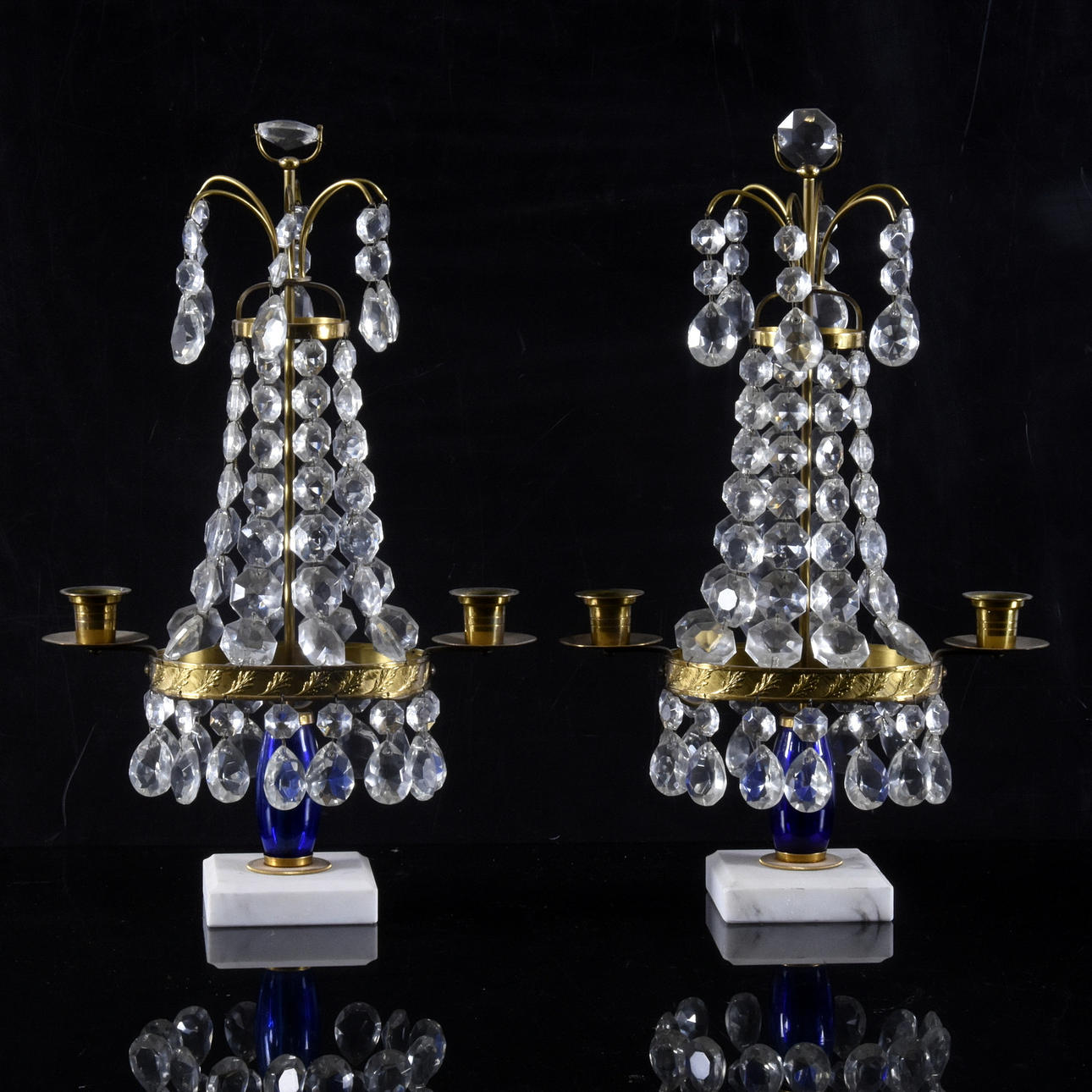 BORDSLYSTRAR 2 st, 1900-talets andra hälft.