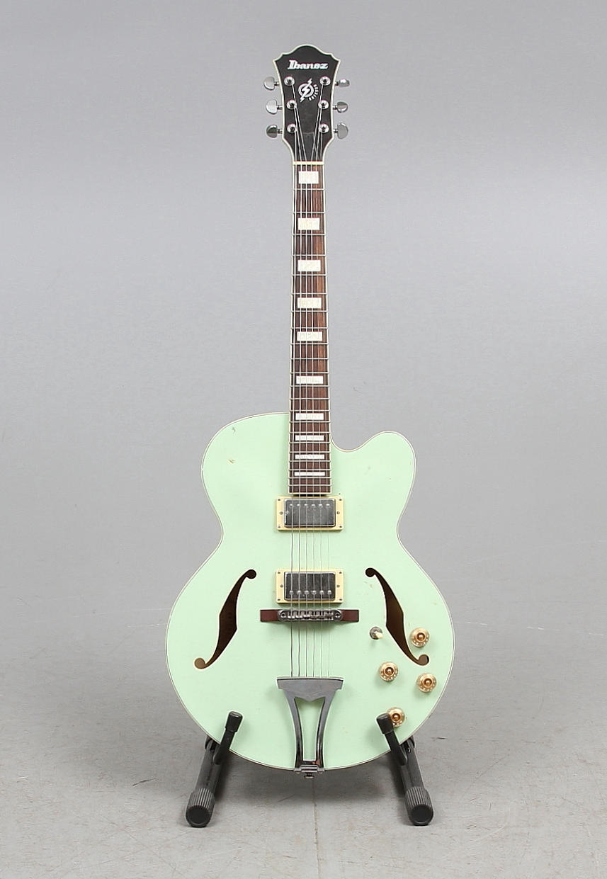 HALVAKUSTISK GITARR, Artcore AF75D-TQ-12-01, Ibanez.
