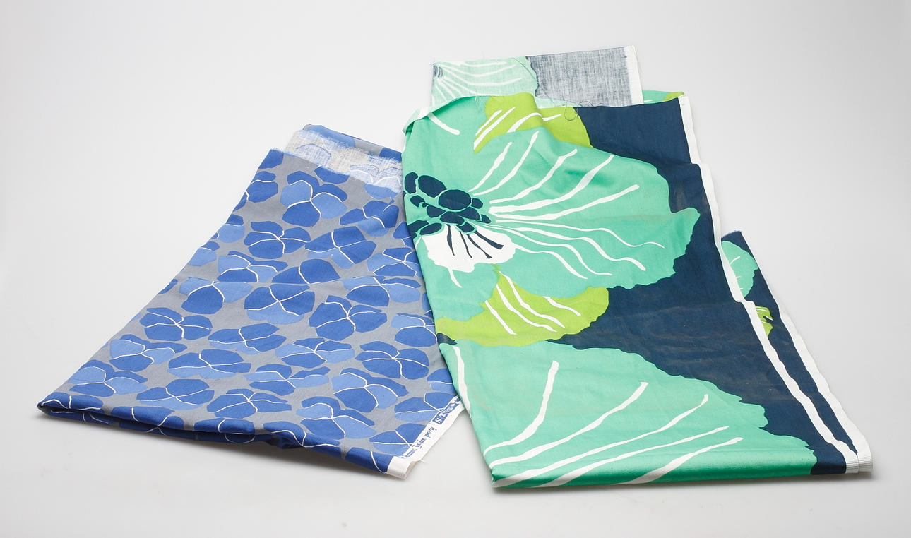 TEXTILIER, 2 delar, Marjatta Metsovaara, Tampella, Finland samt "Garden party", Märit Persson, Stobo.