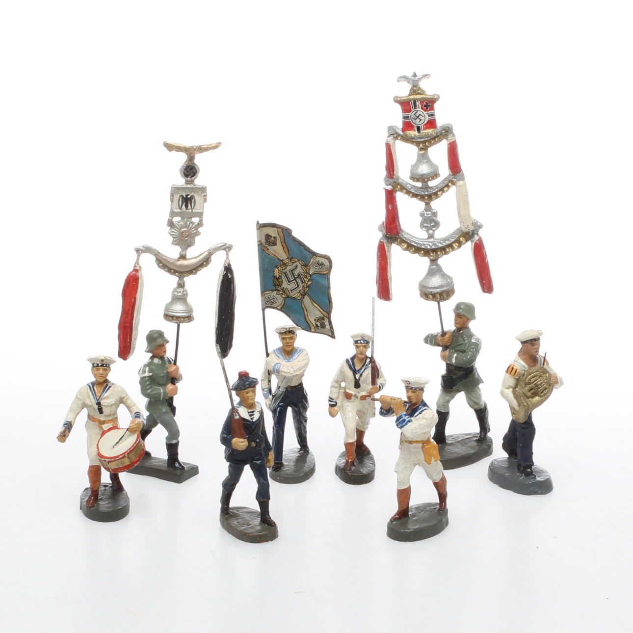 ELASTOLIN LINEOL 8 FIGURER. Sjömän och Schellenbaumträger.