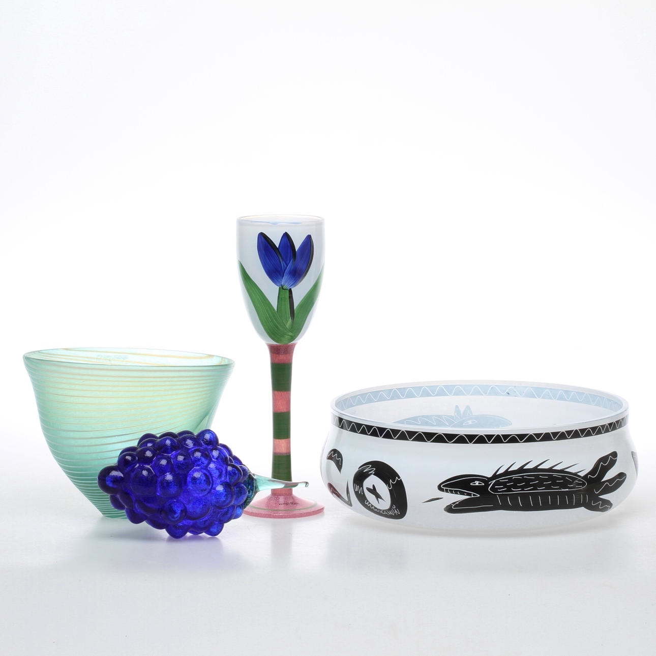 PARTI GLAS; 4 delar, bla Bertil Vallien och Gunnel Sahlin.