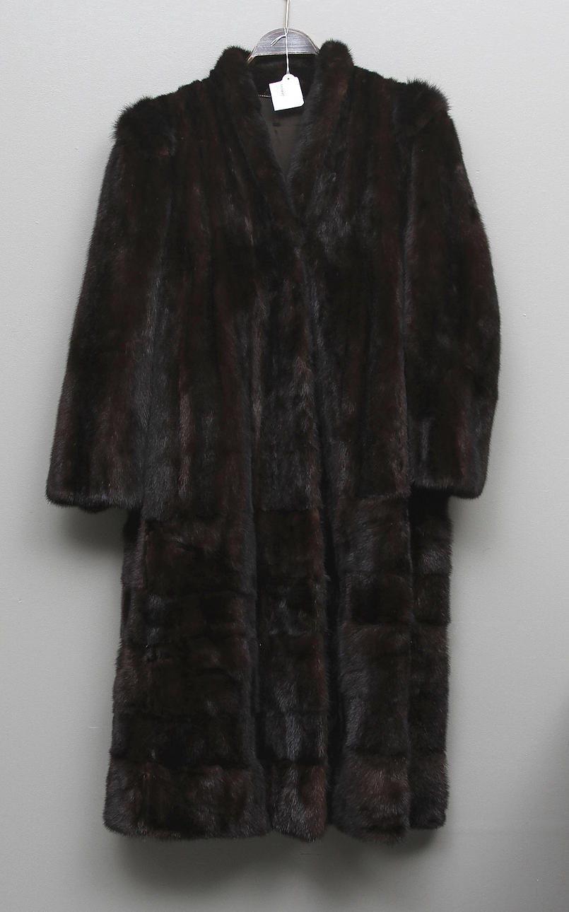 PÄLS, mink, 1900-tal.