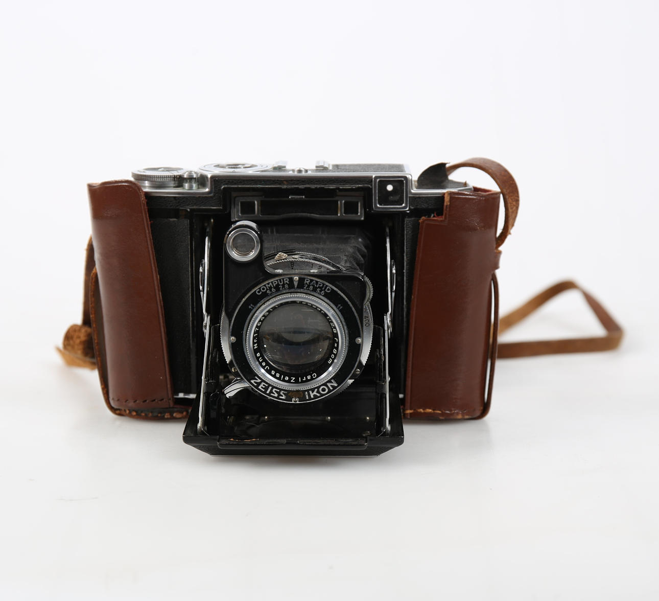 CAMERA. Zeiss Super Ikonta 530/16.